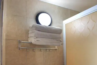 Un baño de Colorida Casa Azul en Texcoco Centro WiFi Cocina