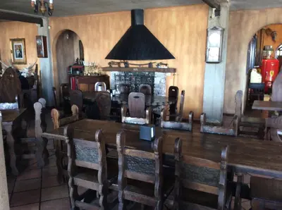 Un restaurante o sitio para comer en Hosteria Covadonga