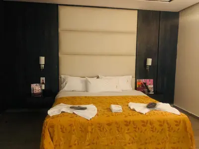 Cama o camas de una habitación en HOTEL M ELITE GOLDEN