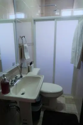 Un baño de Departamentos 