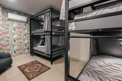 Plano de Hostal