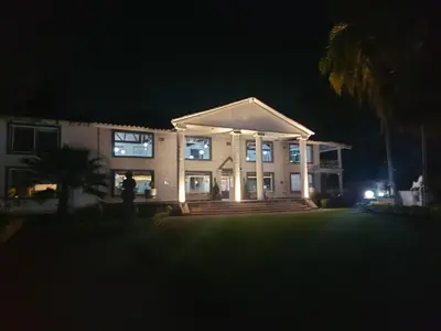 Edificio en el que se encuentra el hotel
