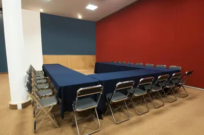 Zona business o sala de conferencias en One Puebla FINSA