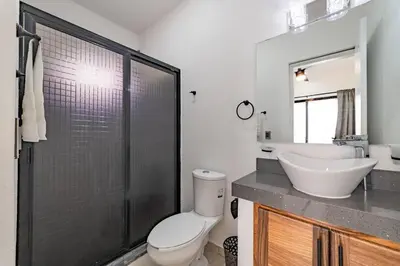 Un baño de 3011 - Casa Buddha