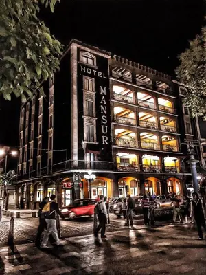 Clientes alojados en Hotel Mansur Business & Leisure