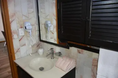 Un baño de Departamento Aurora - Amplio Departamento Completo en Zona muy Tranquila de CDMX