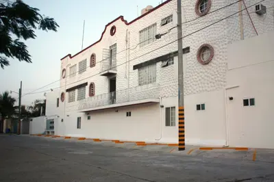 Edificio en el que se encuentra el hotel