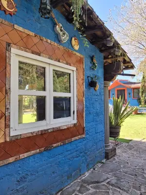 Edificio en el que se encuentra la habitación en casa particular