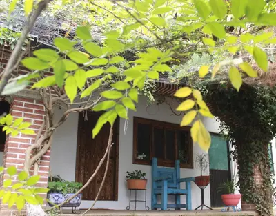 Edificio en el que se encuentra la habitación en casa particular