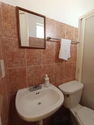Un baño de Hospedaje 