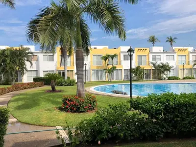 Piscina en o cerca de Acapulco Diamante. Casa de descanso