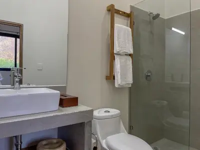 Un baño de Rooms Huatulco