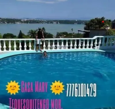 Piscina en o cerca de CASA MARY