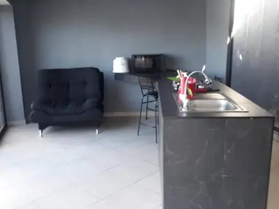 Una cocina o zona de cocina en Casa Hogareña las estacas