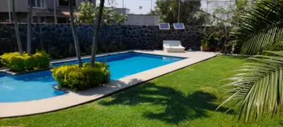 Piscina en o cerca de Casa con alberca privada y agradable jardín