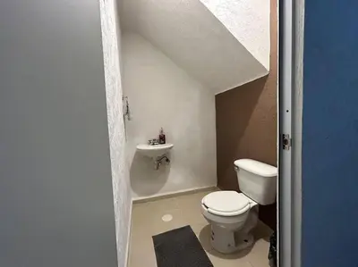 Un baño de ¡Descubre tu oasis en Acapulco! Casa vacacional.