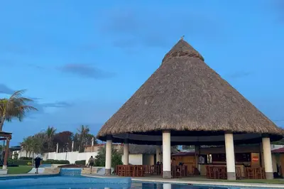 Piscina en o cerca de Departamento con club de playa Acapulco Diamante