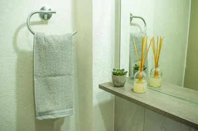 Un baño de Alberca, Playa Cercana & Club de Playa opcional -Departamento E13D302