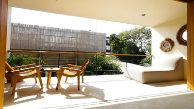 Un balcón o terraza de Casa Borka LUXURY FULLY FURNISHED BEACH CONDOS WITH POOL