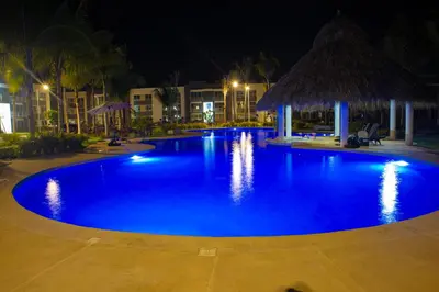 Piscina en o cerca de Acapulco diamante, club de playa privado, canchas pádel para 8 huéspedes