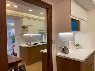 Una cocina o zona de cocina en Depto acogedor en Acapulco Diamante - Sin daños por OTIS