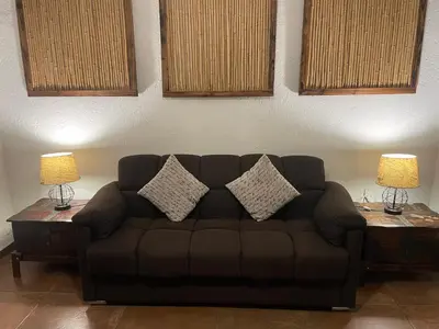 Zona de estar de Casa Brisa en Burgos Cuernavaca