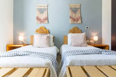 Cama o camas de una habitación en Exquisite Acapulco Retreat in La Isla Residence