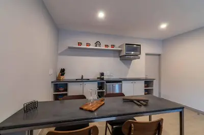 Una cocina o zona de cocina en LOVELY LOFT IN COYOACÁN (FRIDA) by M&I