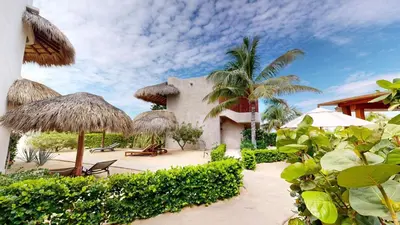 Jardín al aire libre en El Origen Villas & Spa-Puerto Escondido
