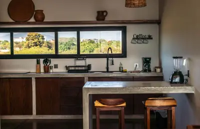 Una cocina o zona de cocina en La Barra Resorts Puerto Escondido