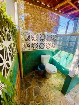 Un baño de Casa Real Quetzalcóatl