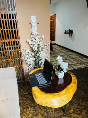 Una televisión o centro de entretenimiento en Casa Guiba 1 puerto escondido