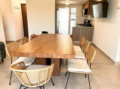 Una cocina o zona de cocina en Hermoso Apartamento con club de playa