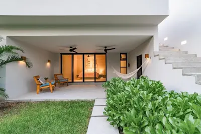 Jardín al aire libre en 3025 - Casa Parota