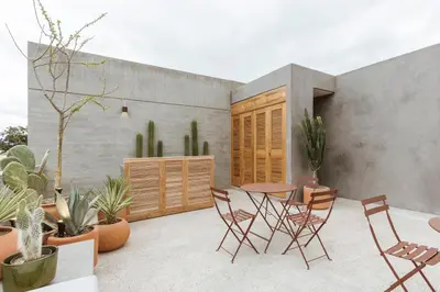 Un patio o zona al aire libre en Macondo Arte Oaxaca