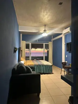 Cama o camas de una habitación en Brisa Del Mar #1