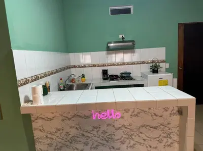 Una cocina o zona de cocina en brisas del mar #3