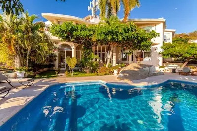 Piscina en o cerca de Preciosa Villa en Marina Las Brisas