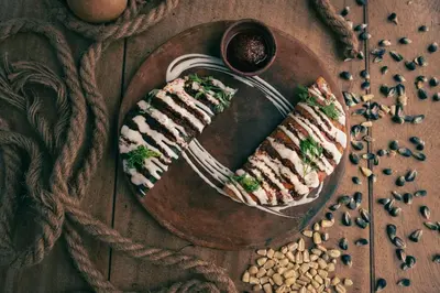 Comida en o cerca de este hotel