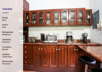 Una cocina o zona de cocina en Cozy family house I Pool & Bar l Cuernavaca