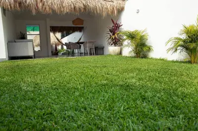 Jardín al aire libre en Casa Sa a 5 min de la playa en coche