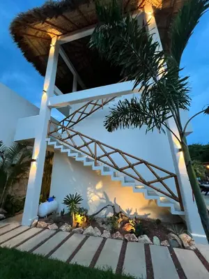 Jardín al aire libre en Casa Jubilee king suite main floor