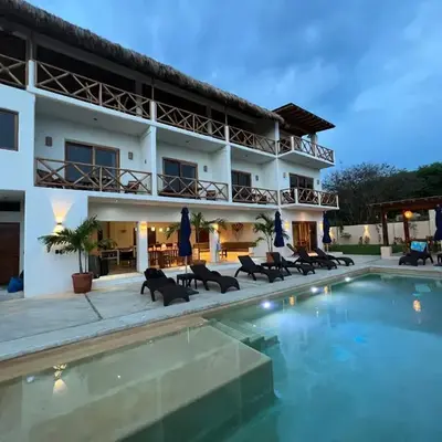 Casa Jubilee king suite main floor