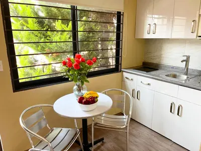 Una cocina o zona de cocina en Beguest Centro Concerts & Events