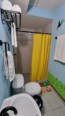 Un baño de Departamento Zona Gamer Frente al Aeropuerto