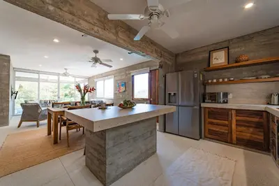 Una cocina o zona de cocina en 3029 - Bocana Beach Vista A1