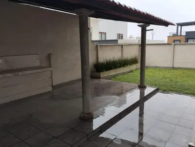 Edificio en el que se encuentra el apartamento