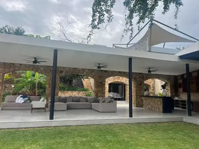 Jardín al aire libre en Quinta Guamuchil Acceso lago