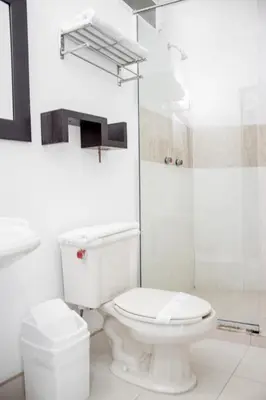 Un baño de Chiapas Hotel Express, Tuxtla Gutierrez