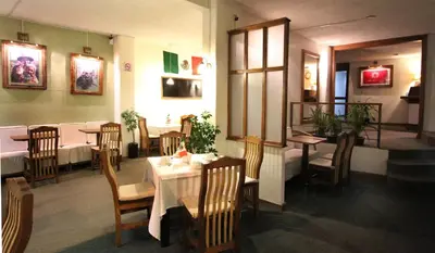 Zona de estar de HB Express Hotel